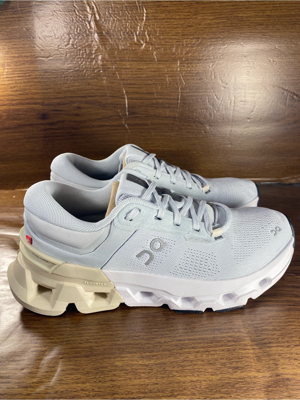 On Cloudflyer women’s shoe size 7.5